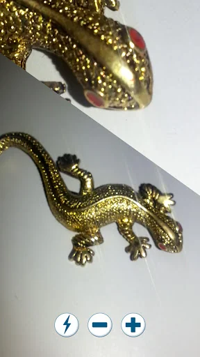 magnifying glass with light