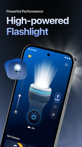 Flashlight App - LumiTorch screenshot 1