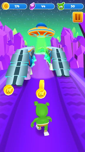 Gummy Bear Run-Endless runner screenshot 2