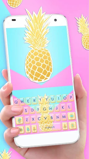 Gold Pineapple Keyboard Theme