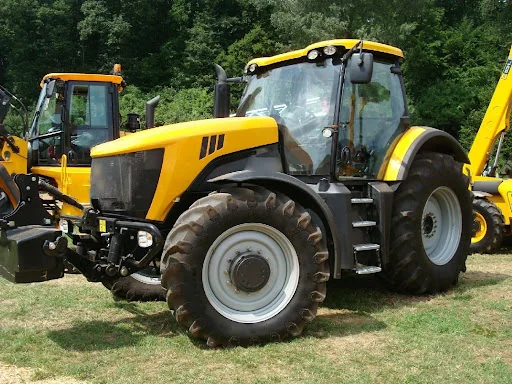 Jigsaw puzzles real tractors