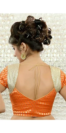 Blouse Collection Book 2020