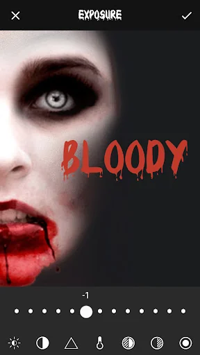 Vampire Yourself: Camera Booth