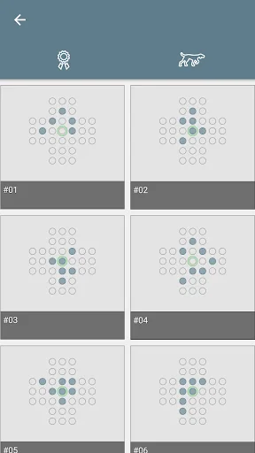 Peg Solitaire - Puzzle Game screenshot 2