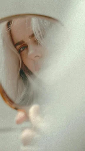 Billie Eilish Wallpapers screenshot 3