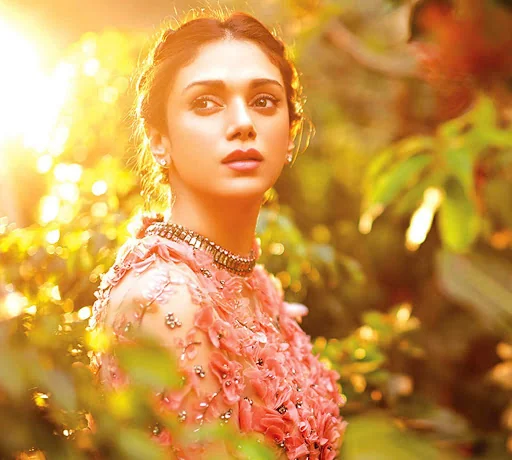Aditi Rao Hydari Wallpapers HD