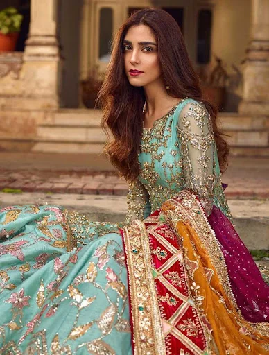 Maya Ali Wallpapers HD