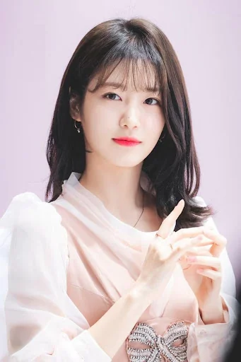 Shin Ye Eun Wallpapers HD
