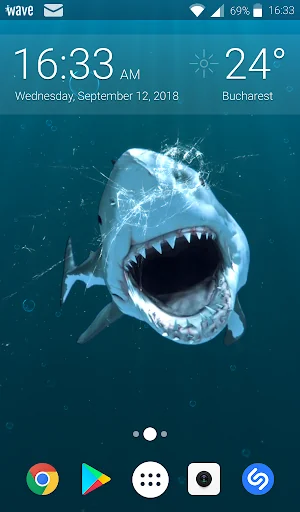 Shark Attack Live Wallpaper HD screenshot 2