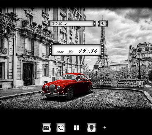 Retro Car in Paris Wallpaper